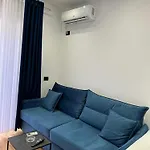 Modern & Cozy Apartment