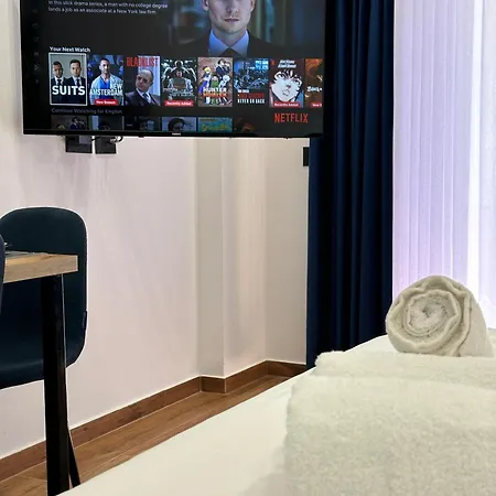 Modern & Cozy Lejlighed *